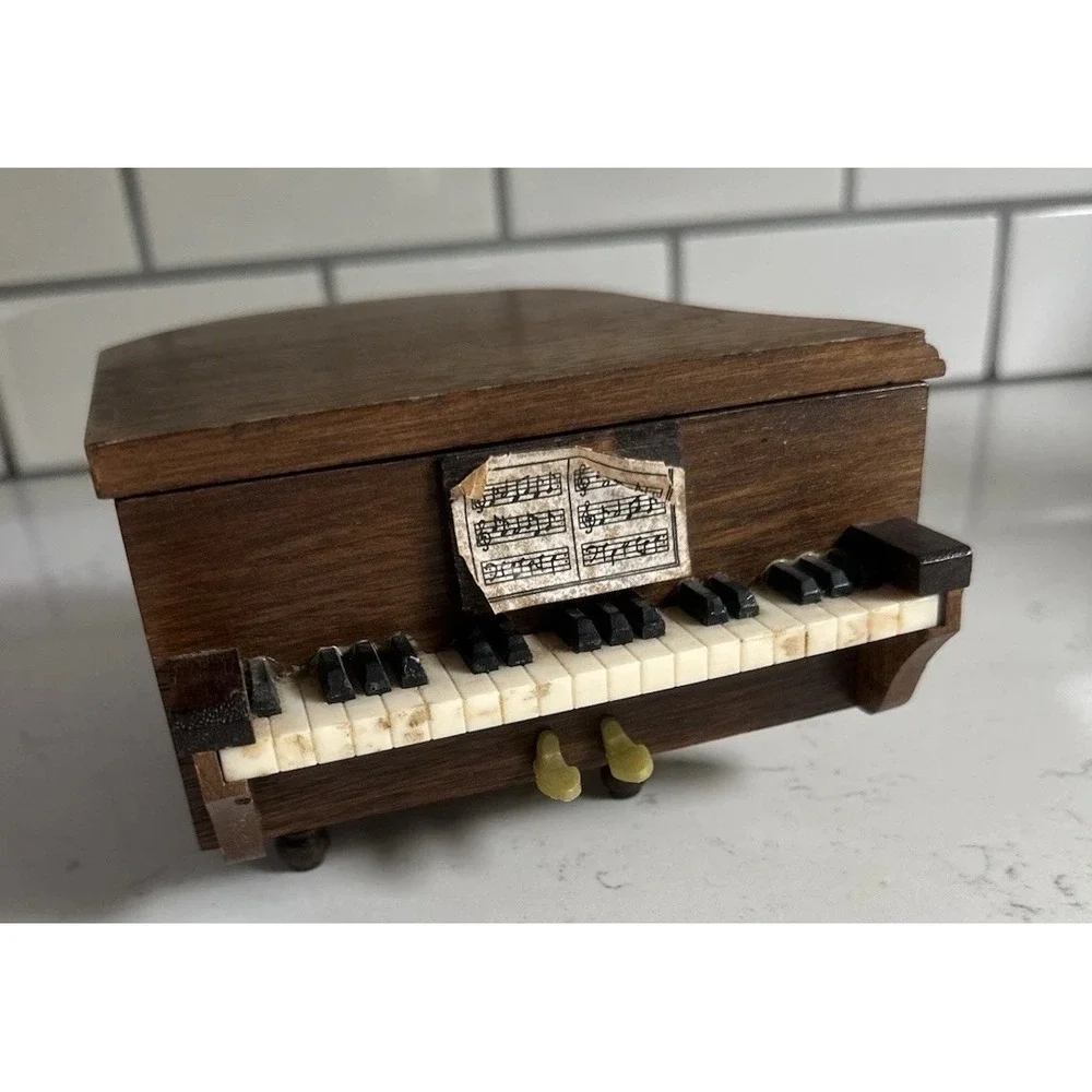 Vintage 1975 Enesco Baby Grand Piano Wooden Coaster Set 6 Cork Coasters